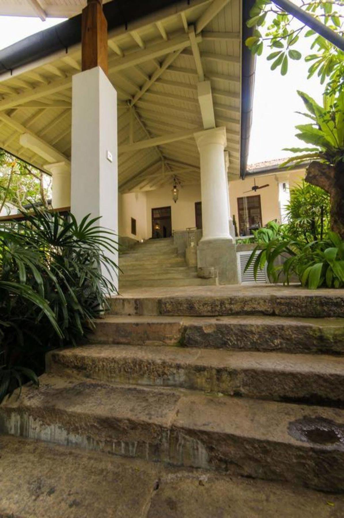 D Pavilion Boutique Hotel Коломбо Экстерьер фото