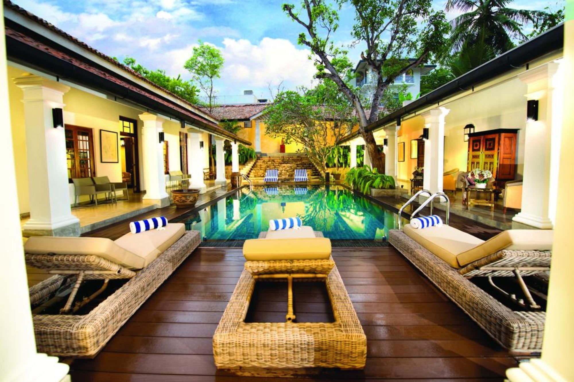 D Pavilion Boutique Hotel Коломбо Экстерьер фото